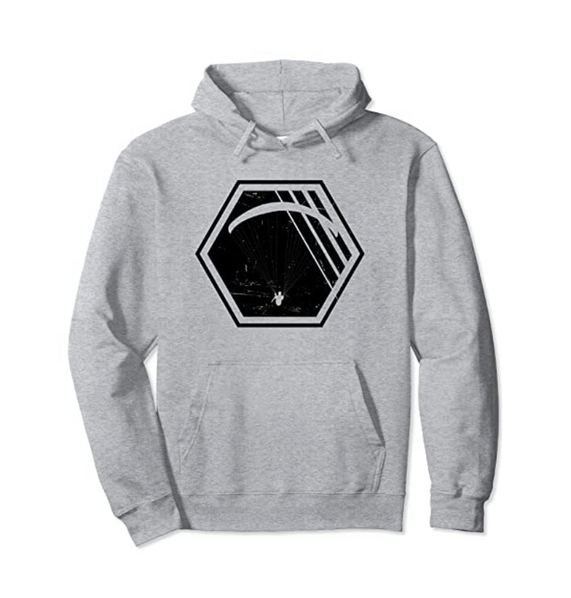 Paragliding Hoodie Vantage mit schwarzem Hexagon und Paraglider-Logo, ideal für Gleitschirmpiloten. Perfekt für Flüge, hochwertig und unisex.