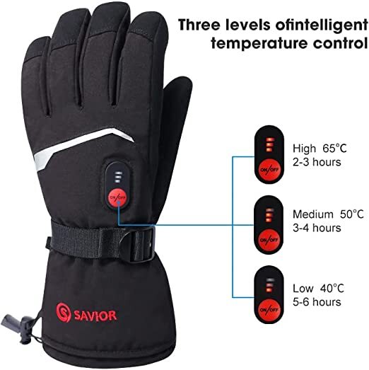 Savior HEAT Gloves Heizhandschuh: Schwarzer Handschuh mit roten Knöpfen, wasserdicht, Touchscreen-kompatibel, beheizt für Finger und Handrücken, ideal für Outdoor-Aktivitäten.