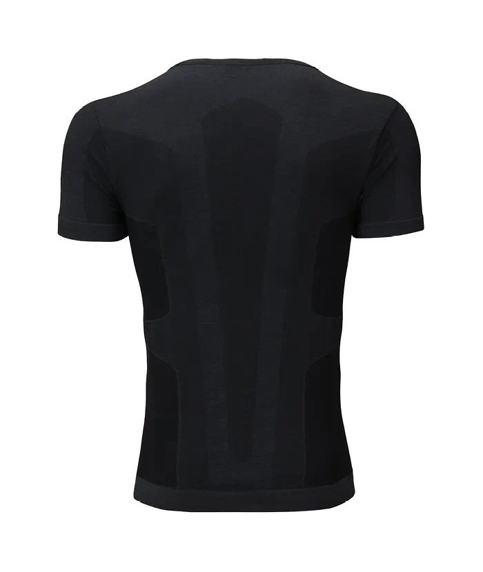 Lenz Thermo T-Shirt Merino 6.0 auf einer Schaufensterpuppe, ideal als Baselayer für kältere Tage, mit Merinofasern für Wärmeisolation und Feuchtigkeitsmanagement.