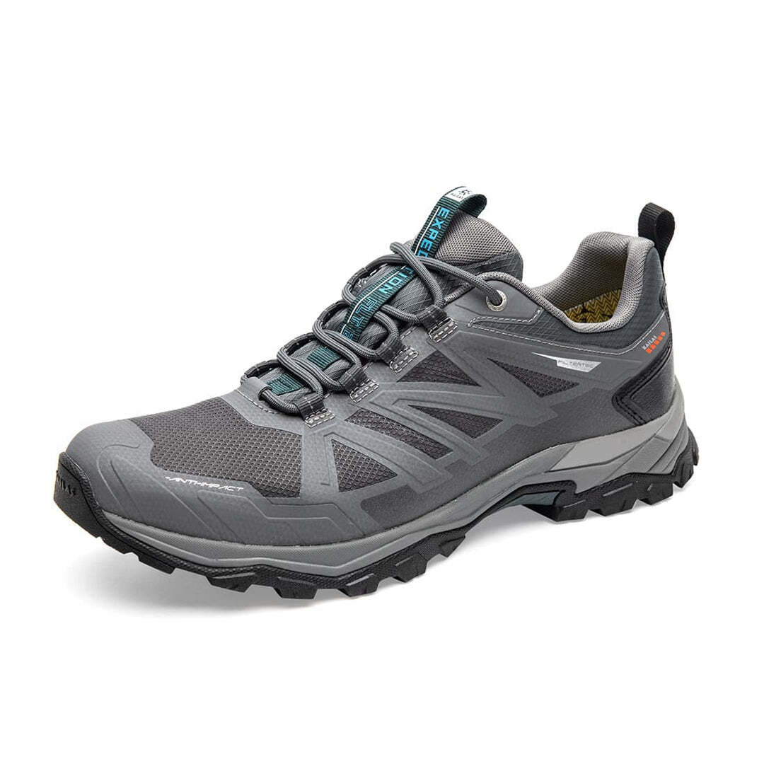 Kailas Expedition FLT 4.0 Low - Herren-Trekkingschuh, Nahaufnahme des robusten Designs mit strapazierfähiger Vibram-Sohle und nahtlosem Mesh-Obermaterial für Bergabenteuer.