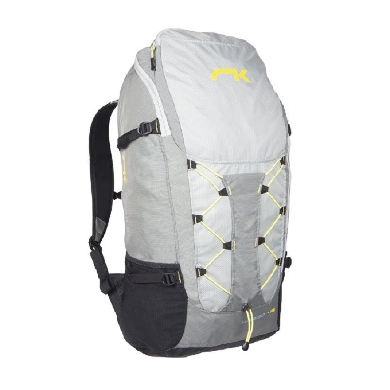 Niviuk Kargo 45 - Ergonomischer Rucksack mit hohem Komfort, ideal für Paragliding-Abenteuer, mit verstellbaren Trägern und großem, leicht zugänglichem Stauraum.