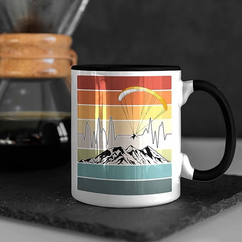 Mug mit Berg- und Paragleiter-Motiv, Gleitschirm Kaffee Tasse Rainbow, 330ml Keramik, spülmaschinenfest und mikrowellentauglich, ideal für Gleitschirmflieger-Enthusiasten.