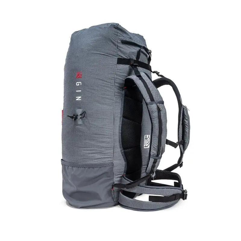 GIN X-Lite Bag 2 - H&F Rucksack mit Frontreißverschluss, zentralem Kompressionsriemen und verstärkten Verschleißstellen, ideal für Hike&amp;Fly-Abenteuer.