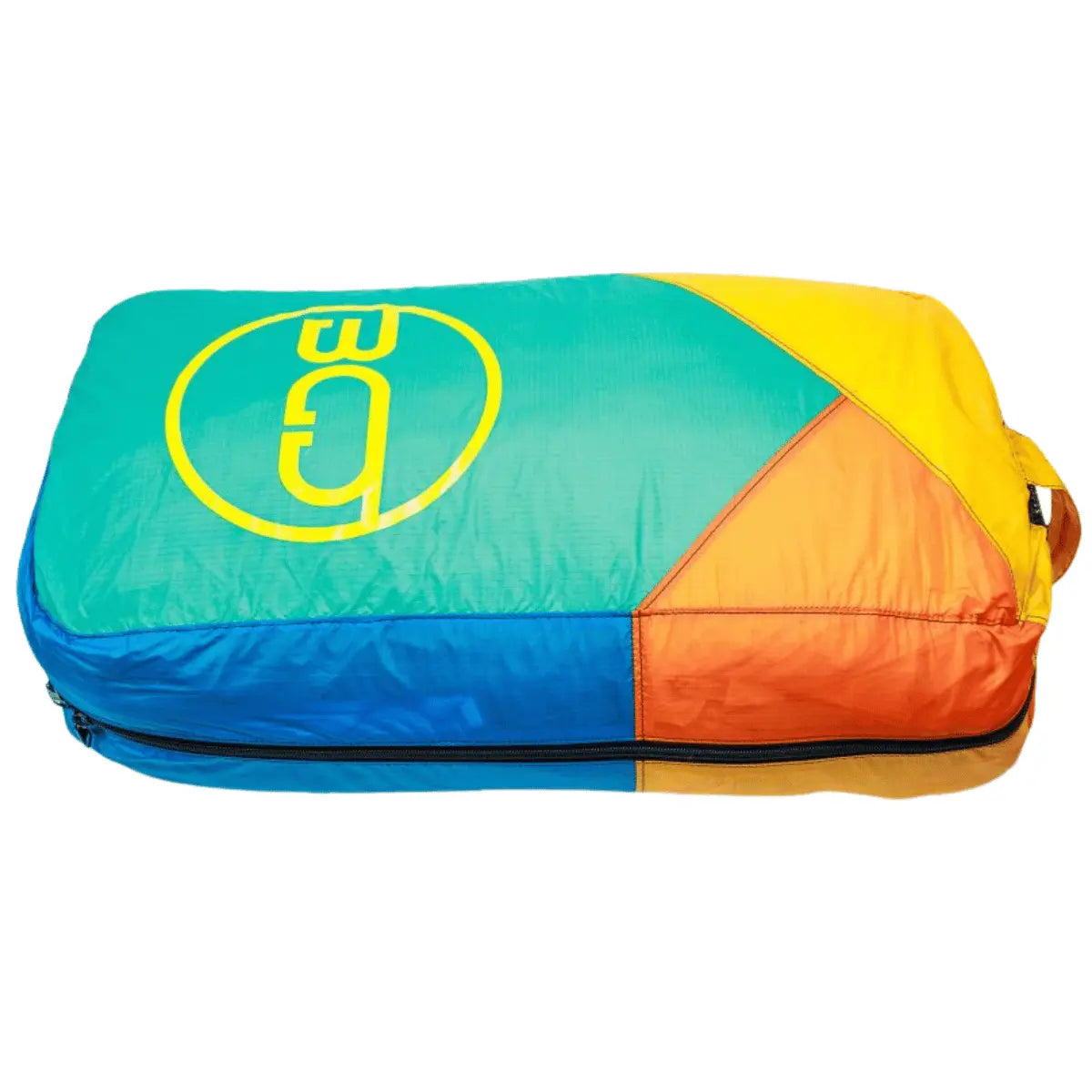 BGD Compress Bag für Gleitschirme, leicht und widerstandsfähig, ideal für Reisen; mit Clips und Reißverschlüssen für einfaches Packen und kompaktes Verstauen.