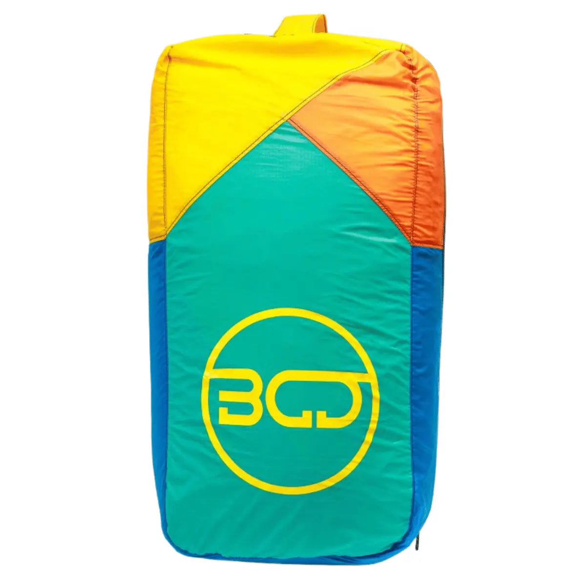 BGD Compress Bag, ideal zum Komprimieren von Gleitschirmen. Hergestellt aus leichtem Ripstop-Material mit Clips und Reißverschlüssen für einfaches Packen und Transportieren.