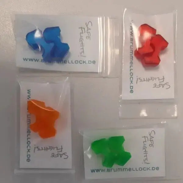 Brummellock - Brummelhaken Sicherung in Plastikverpackung, flexibel und robust, schützt vor versehentlichem Öffnen von Brummelhaken-Verbindungen. Ideal für Gleitschirmzubehör.