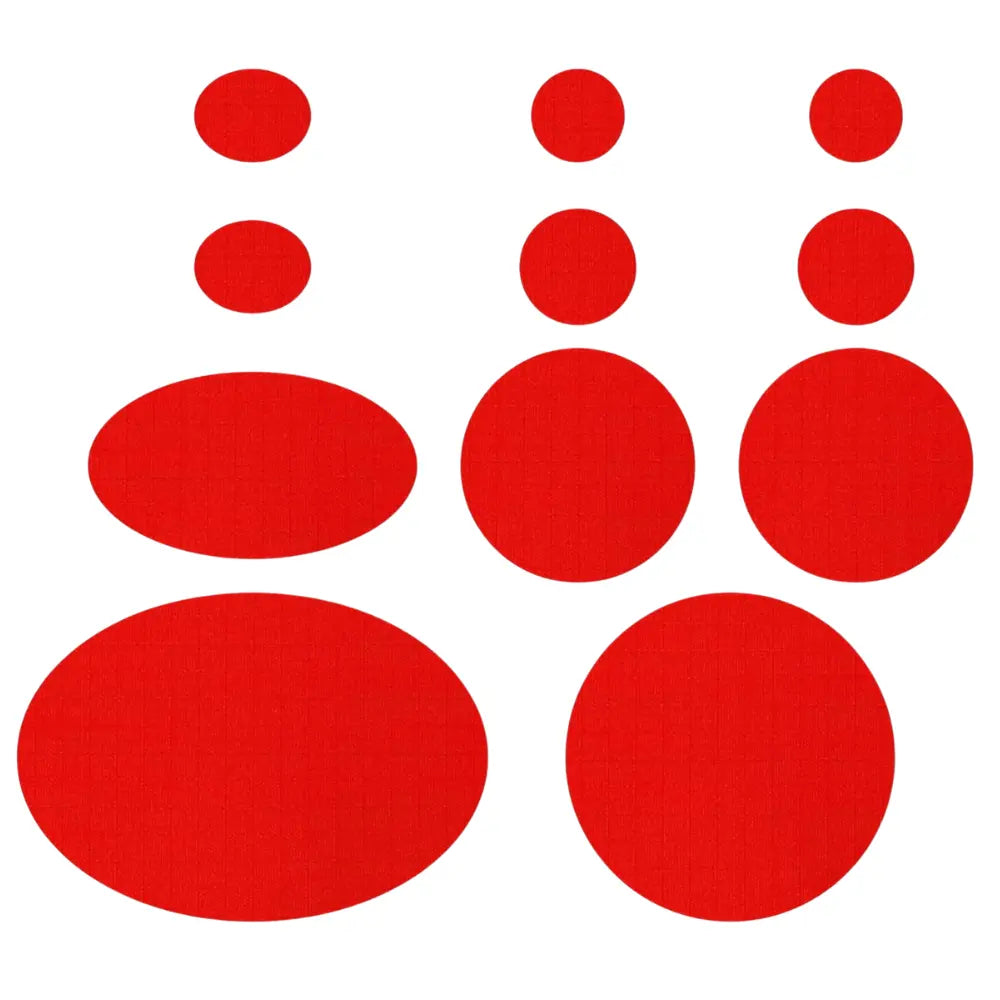 Daunenjacken Reparatur Set Red selbstklebend, bestehend aus runden und ovalen Flicken, ideal für schnelle Reparaturen an Jacken, Skihosen und Schlafsäcken.