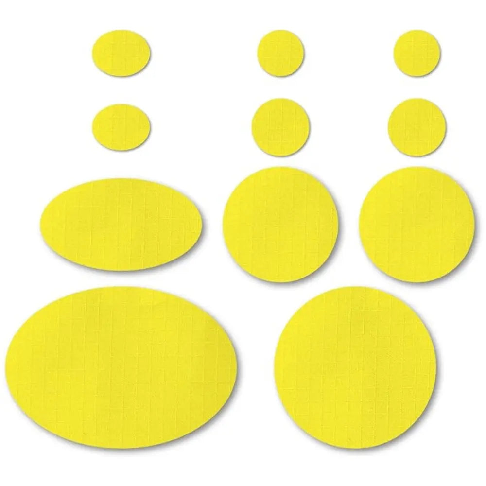 Daunenjacken Reparatur Set Yellow selbstklebend, bestehend aus runden und ovalen Flicken, ideal für schnelle Reparaturen an Jacken, Skihosen und Schlafsäcken.