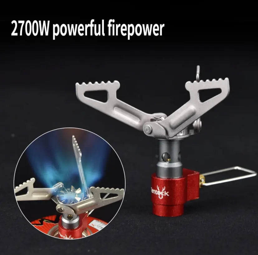 Gaskocher Aufsatz ultraleicht 25g Titan, Nahaufnahme eines hochwertigen, kompakten Titan-Kochers mit hoher Brennkraft und einstellbarem Ventil, ideal für effizientes Outdoor-Kochen.