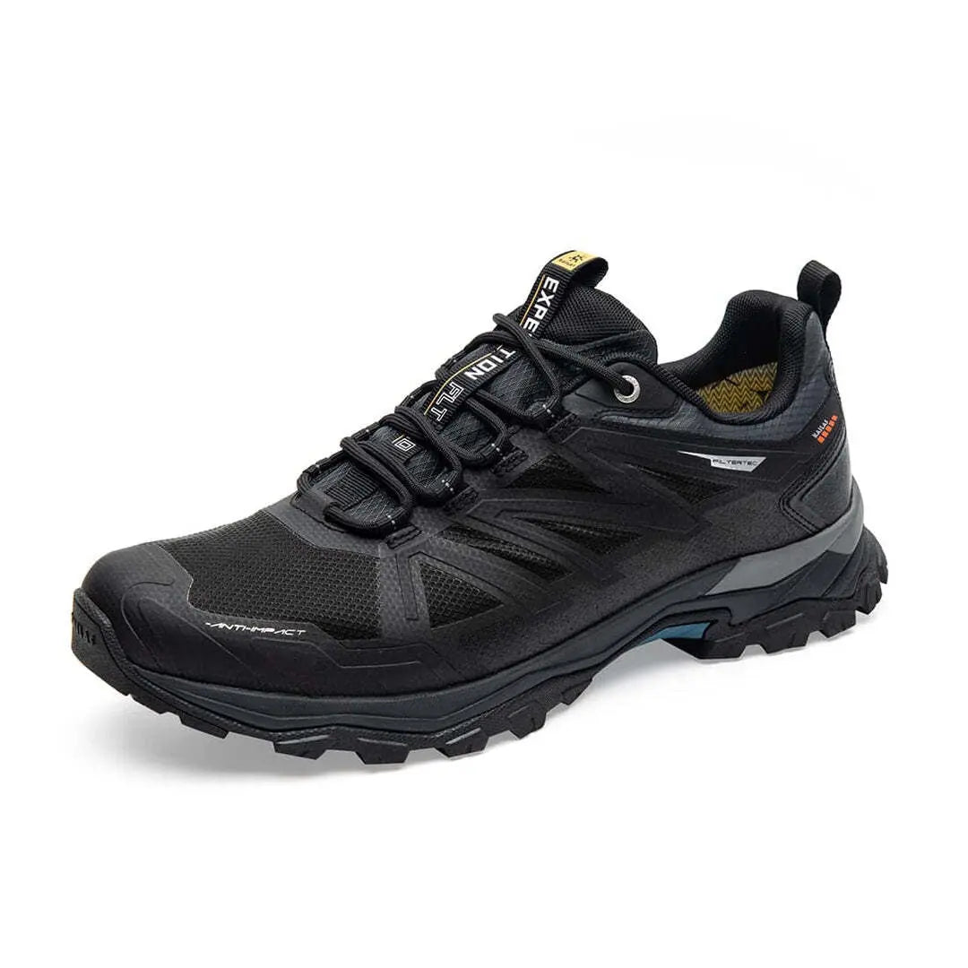 Kailas Expedition FLT 4.0 Low Trekkingschuh mit schwarzen Schnürsenkeln und gelben Akzenten, ideal für Trekking und Bergwanderungen, mit Vibram-Sohle für stabilen Halt.