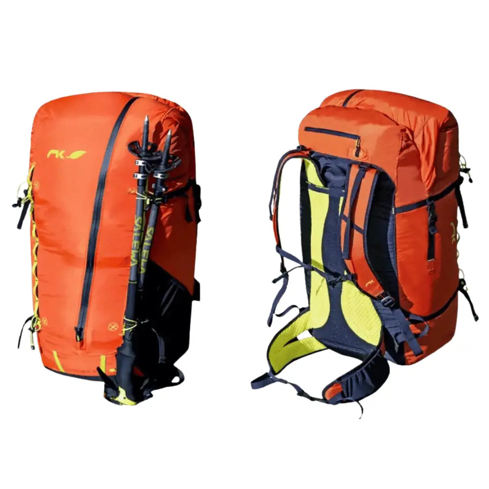 Niviuk Kargo Expe 45 - Ergonomischer Hike and Fly Rucksack mit hohem Komfort, ideal für Paragliding-Abenteuer, mit verstellbaren Trägern und großem, leicht zugänglichem Stauraum.