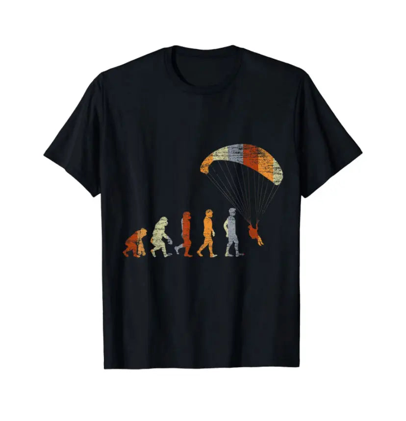 Paragliding T-Shirt Evolution mit Gleitschirm-Motiv, ideal für Paraglider und Flugsport-Enthusiasten. Perfektes Geschenk für Piloten und Extremsportler.